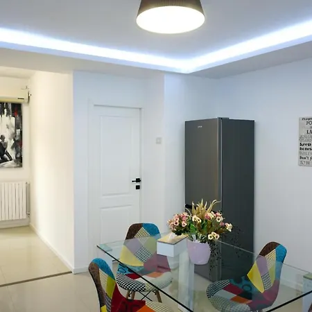 Studio'24 - Adults Only Apartment