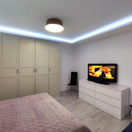 Studio'24 - Adults Only Apartment