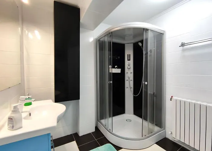 Studio'24 - Adults Only