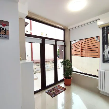 Studio'24 - Tomis Mall - Ultracentral